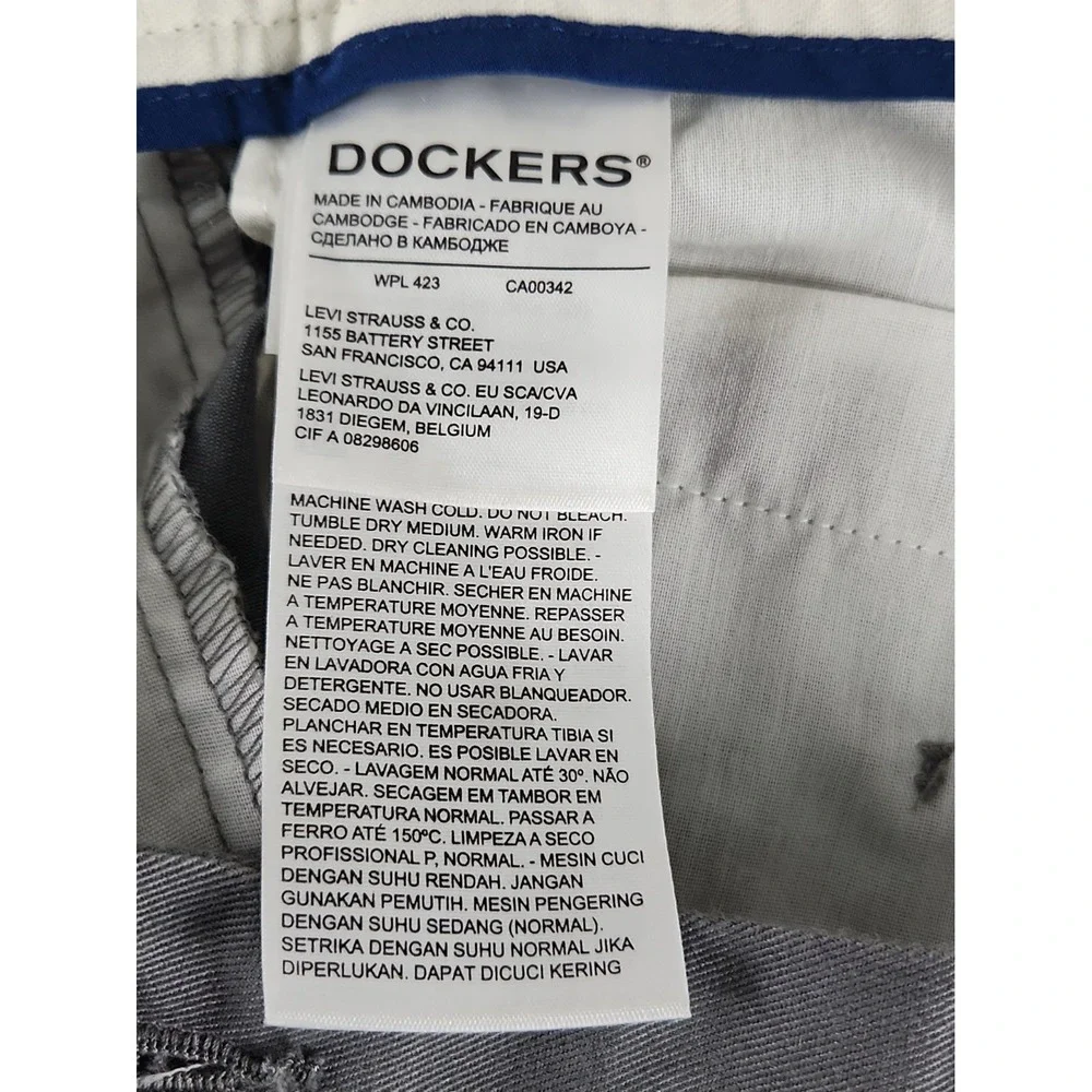 NWT Dockers Easy Khaki Slim Fit Men's 36x29 Office Stretch Gray City Minimalist